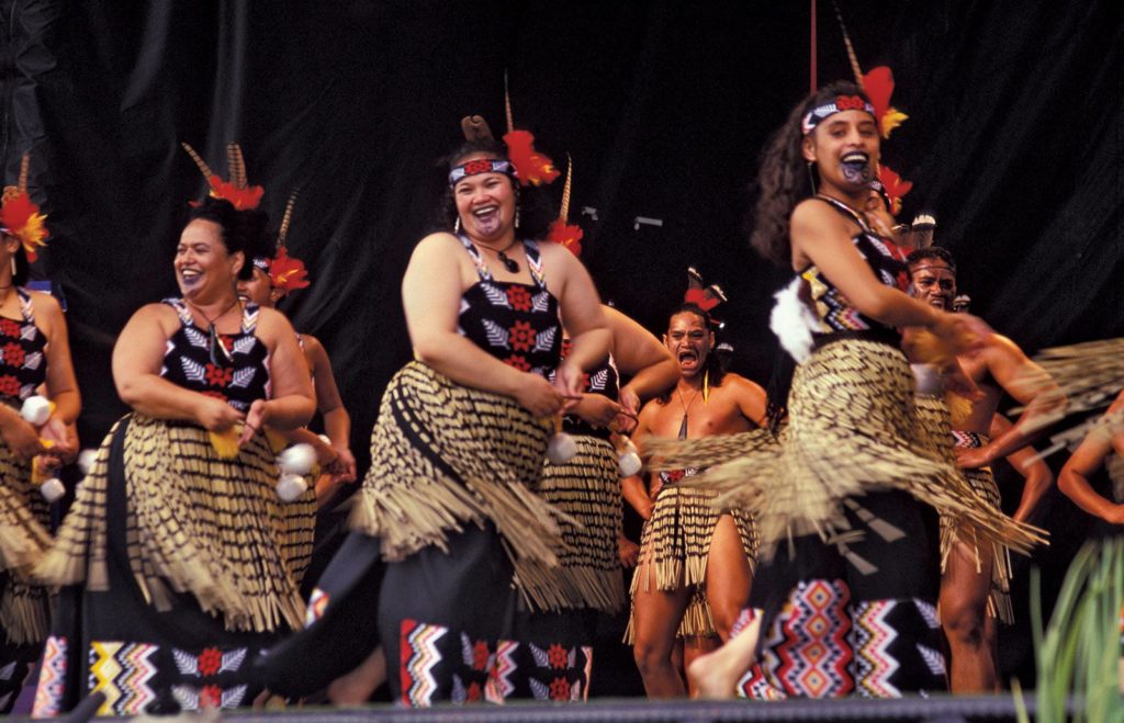 Maori Heritage and Traditions in New Zealand – New Zealand Honeymoon ...